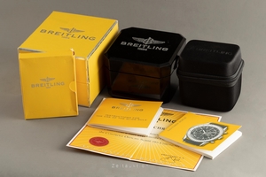 Breitling Navitimer World chronograph steel automatic Kal. B24 Ref. A24322