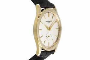Patek Philippe Calatrava 18 ct gold manual winding Kal. 215 Ref. 5196J-001