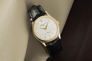 Patek Philippe Calatrava 18 ct gold manual winding Kal. 215 Ref. 5196J-001