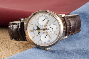 Jaeger-LeCoultre Master Control 18 ct red gold automatic Kal. 889/440/2 Ref. 140.2.80