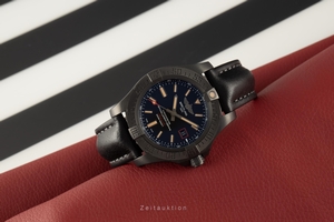 Breitling Avenger Blackbird 44 titanium automatic Ref. V17311
