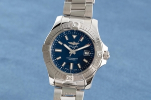 Breitling Avenger II GMT steel automatic Kal. B32 Ref. A32395101C1A1