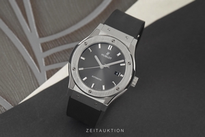Hublot Classic Fusion titanium automatic Kal. HUB11 Ref. 542.NX.7071.LR