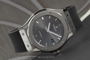 Hublot Classic Fusion titanium automatic Kal. HUB11 Ref. 542.NX.7071.LR