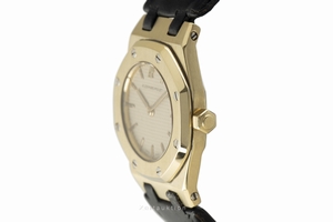 Audemars Piguet Royal Oak 18 ct gold quartz Kal. 2508