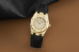 Audemars Piguet Royal Oak 18 ct gold quartz Kal. 2508