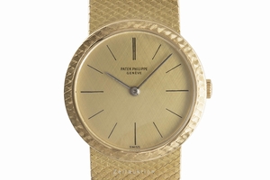 Patek Philippe Calatrava 18 ct gold manual winding Ref. 3338/2