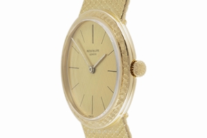 Patek Philippe Calatrava 18 ct gold manual winding Ref. 3338/2