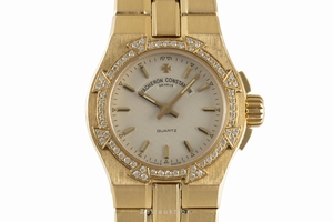 Vacheron & Constantin Overseas 18 ct gold quartz Kal. 1016 Ref. 12050