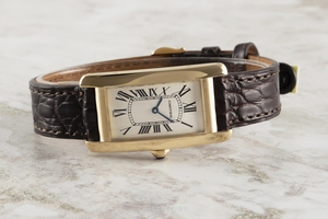 Cartier Tank Americaine 18 ct gold quartz Kal. 90.06 Ref. 1720