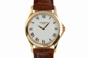 Patek Philippe Calatrava 18 ct gold manual winding Kal. 16-250/107 Ref. 4905