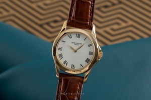 Patek Philippe Calatrava 18 ct gold manual winding Kal. 16-250/107 Ref. 4905