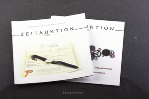 Patek Philippe Calatrava 18 ct gold manual winding Kal. 16-250/107 Ref. 4905