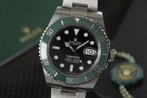 Rolex Submariner steel automatic Ref. 126610LV