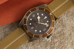 Tudor Heritage Black Bay bronze automatic Kal. MT5601 Ref. 79250B