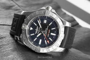 Breitling Avenger II GMT steel automatic Ref. A32390