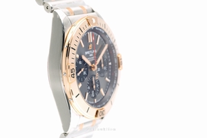 Breitling Chronomat chronograph steel / gold automatic Kal. B01 Ref. UB0134101B1U1