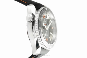 Omega Seamaster steel automatic Kal. 8605 Ref. 232.32.44.22.01.002
