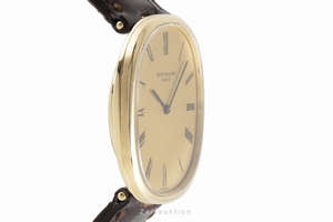 Patek Philippe Ellipse 18 ct gold manual winding Kal. 215 Ref. 3748