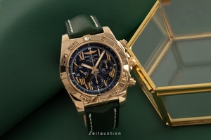 Breitling Chronomat 44 chronograph 18 ct gold automatic Kal. B01 Ref. HB0110