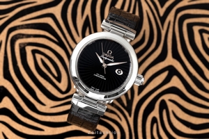 Omega Ladymatic steel automatic Kal. 8520 Ref. 425.33.34.20.01.001