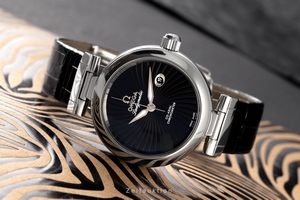 Omega Ladymatic steel automatic Kal. 8520 Ref. 425.33.34.20.01.001