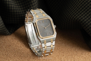 Audemars Piguet Royal Oak steel / gold quartz Kal. 2511 Ref. 6005SA.0.0477SA.01