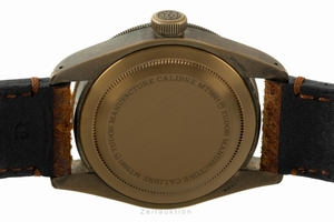 Tudor Heritage Black Bay bronze automatic Kal. MT5601 Ref. 79250BM