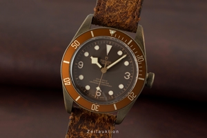 Tudor Heritage Black Bay bronze automatic Kal. MT5601 Ref. 79250BM