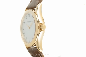 Patek Philippe Calatrava 18 ct gold manual winding Kal. 16-250/107 Ref. 4905