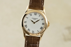 Patek Philippe Calatrava 18 ct gold manual winding Kal. 16-250/107 Ref. 4905
