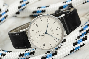 Nomos Tangente manual winding 