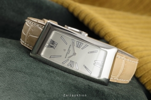 Vacheron & Constantin Asymmetric 18 ct white gold quartz Kal. 1202 Ref. 25010