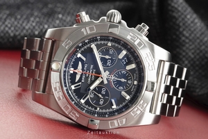 Breitling Chronomat 44 chronograph steel automatic Kal. B01 Ref. AB0110