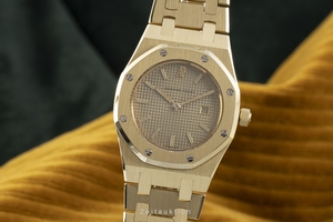 Audemars Piguet Royal Oak 18 ct gold quartz Kal. 2711