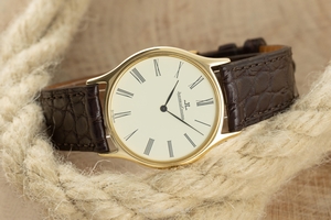 Jaeger-LeCoultre Heraion 18 ct gold quartz Kal. 609 Ref. 140.112.1