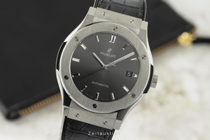 Hublot Classic Fusion titanium automatic Ref. 511.NX.7071.LR
