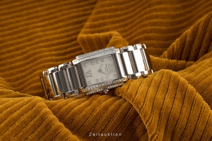 Patek Philippe Twenty 4  18 ct white gold quartz Kal. E15 Ref. 4908/20