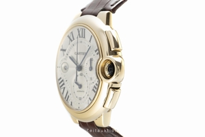 Cartier Ballon Bleu de Cartier chronograph 18 ct gold automatic Kal. 8101MC Ref. W6920009