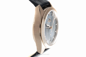 Omega Constellation 18 ct red gold automatic Kal. 8923 Ref. 130.53.41.22.03.001