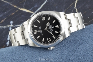 Rolex Explorer steel automatic Kal. 3230 Ref. 124270