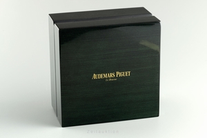 Audemars Piguet Jules Audemars Chronograph chronograph 18 ct red gold automatic Kal. 3124 Ref. 26100OR.OO.D088CR.01
