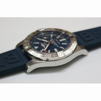 Avenger GMT SS 1:1 Best Edition Blue Dial On Blue rubber Strap A2836 GF