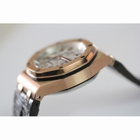 Royal Oak Offshore Rose Gold JF White A7750