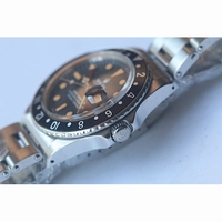 Rolex GMT Master 1675 Vintage Black Bezel Orange Dot Black Dial Bracelet