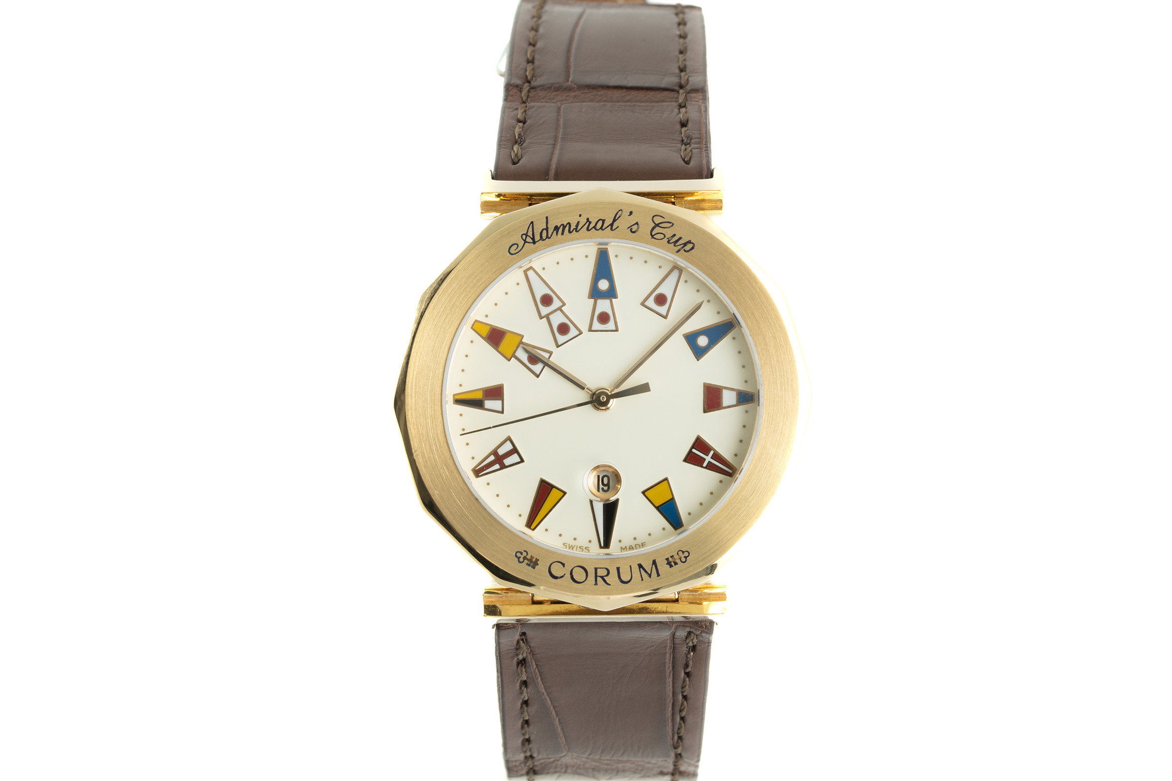 Corum Admirals Cup 18 ct gold quartz Ref. 39.830.56