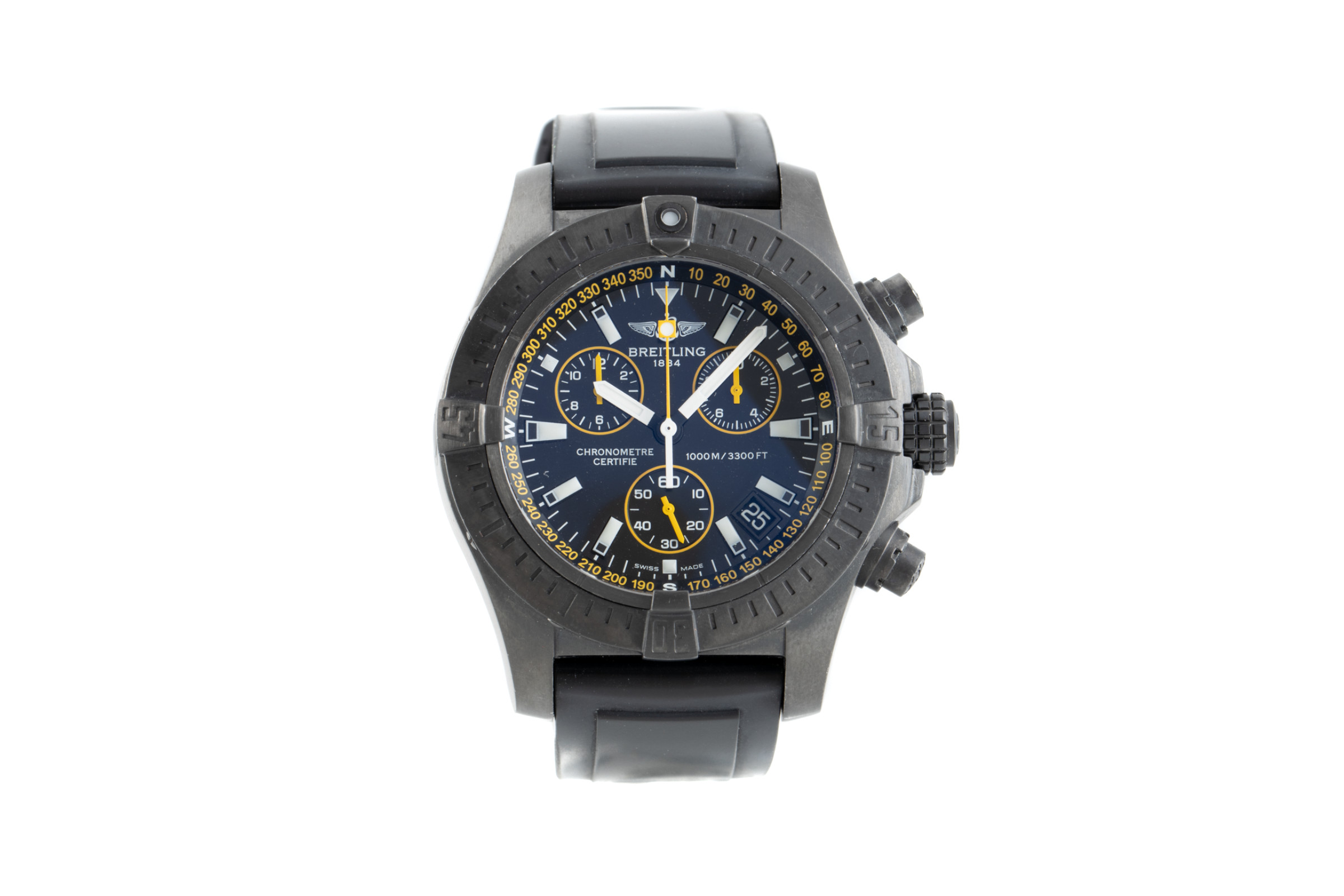 Breitling Avenger quartz M73390