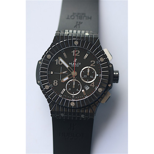 Hublot Caviar 41mm Full Ceramic Black Dial Rubber HUB4100