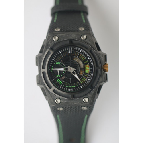 Linde Werdelin Spidolite II Tech Green Forged Carbon Black Dial Nylon Strap V6F A7750