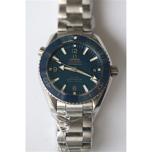 Planet Ocean Professional  42mm Titanium Blue Dial Bracelet BP A8500